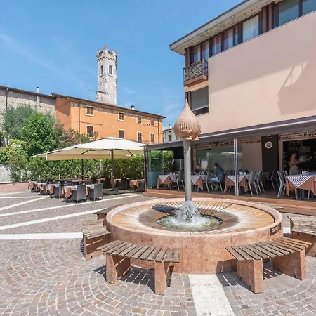 Gorgeous Apartment In Bardolino Lejlighed *